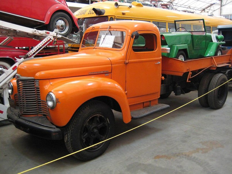 International Harvester k-7