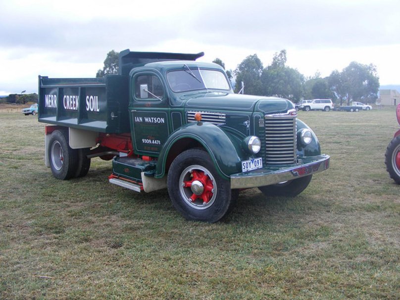 Салон International KB old Truck