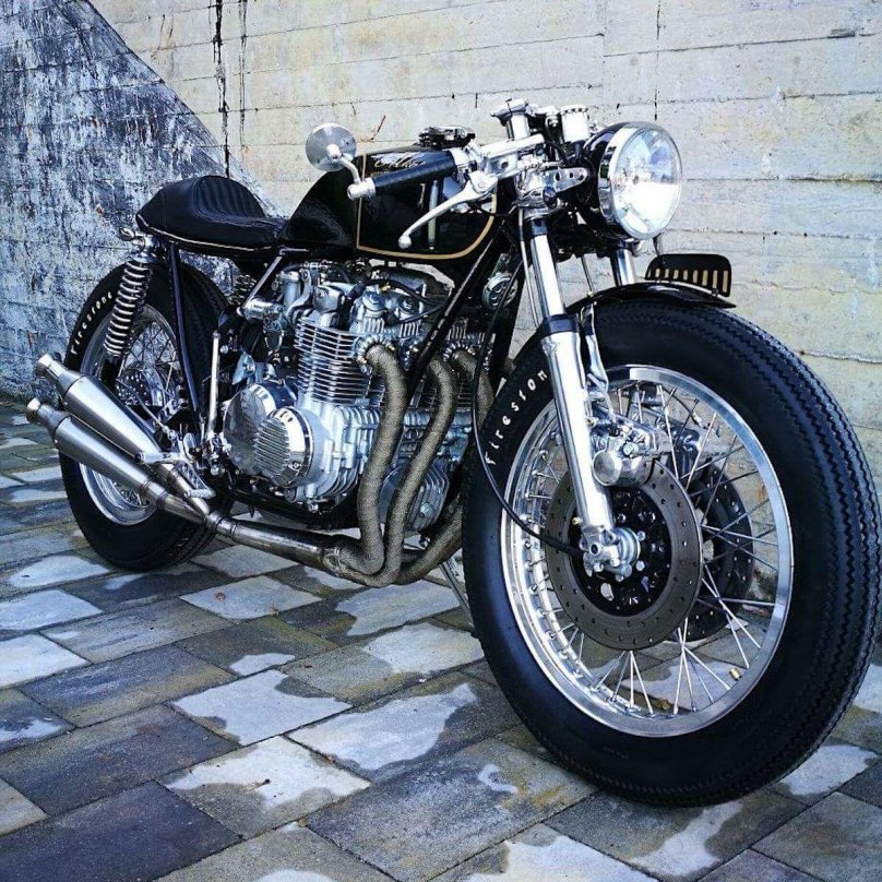 XJR 400 Cafe Racer