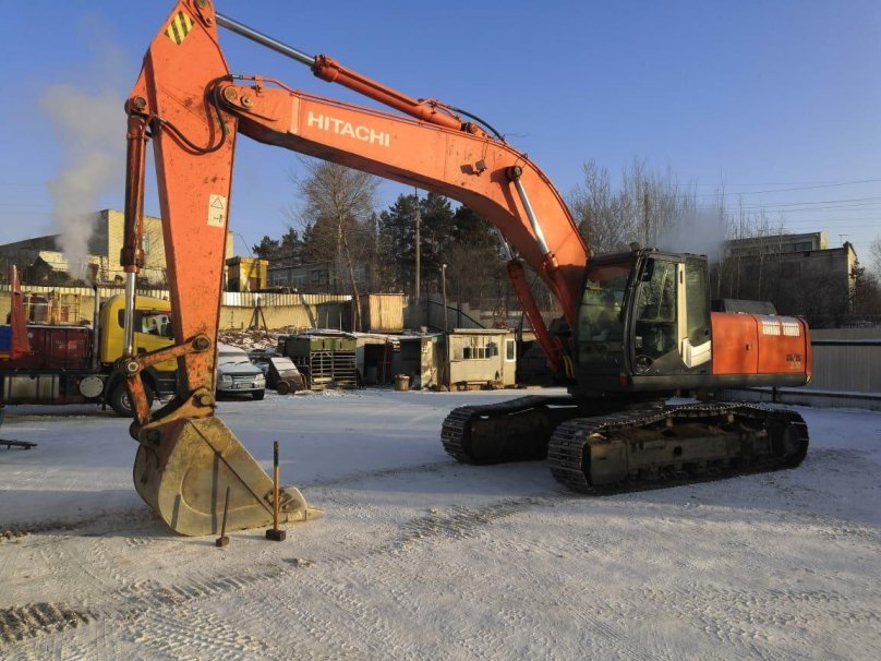 Hitachi ZX-330lc-3g объем ковша 1,6 м3