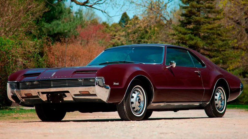 Oldsmobile Toronado 1966