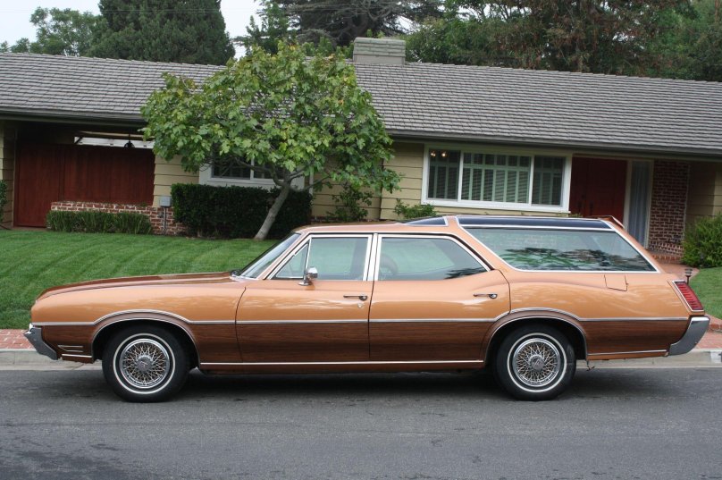 Oldsmobile Vista Cruiser 442