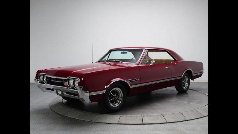 Oldsmobile Cutlass 442