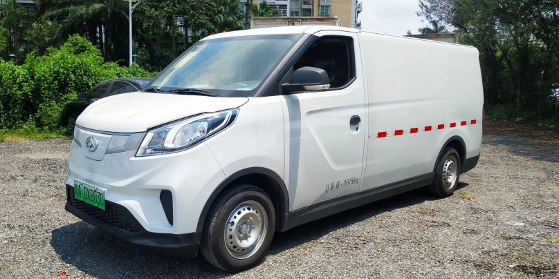 Maxus ev30