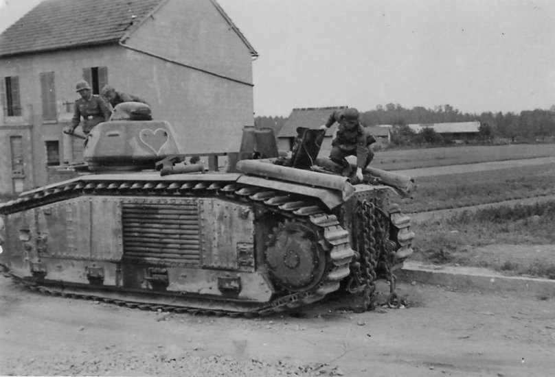 Французский танк Char b1