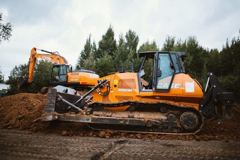 Бульдозер Case 2050m