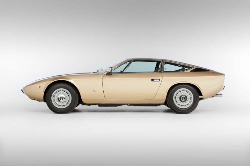 Мазерати 3200 gt