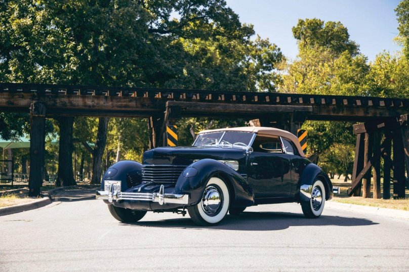 Cord 812 Phaeton 1937