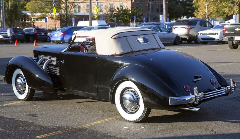 Cord 812 Coupe 1937