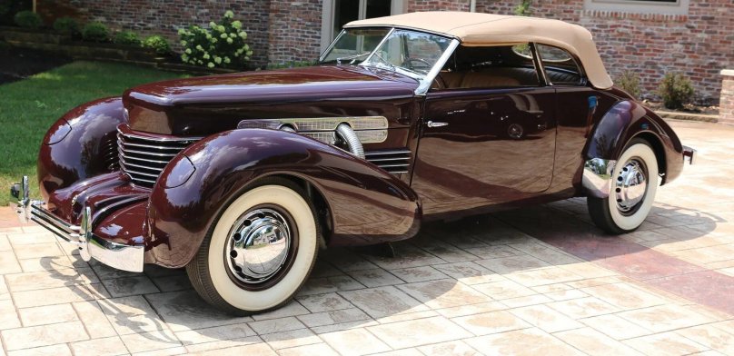 1937 Cord 812