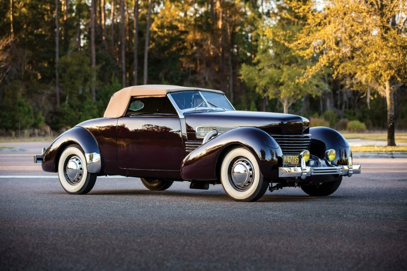 1937 Cord 812