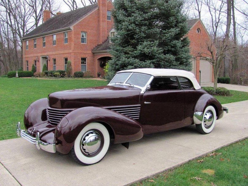 Cord 812 Convertible Phaeton 1937