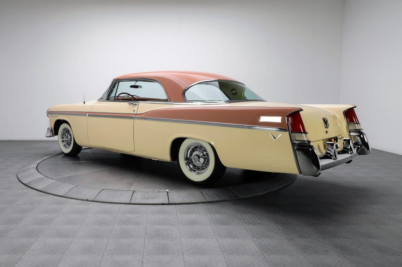 Chrysler Newport 1956