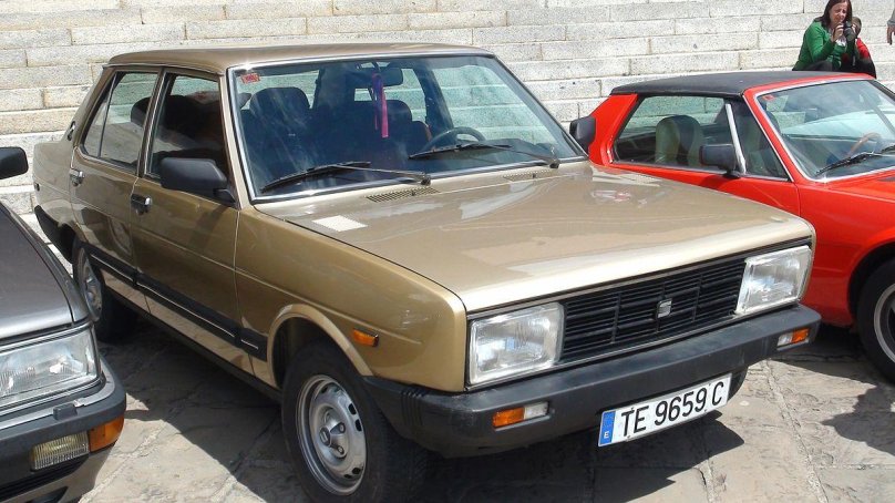 Seat 1983