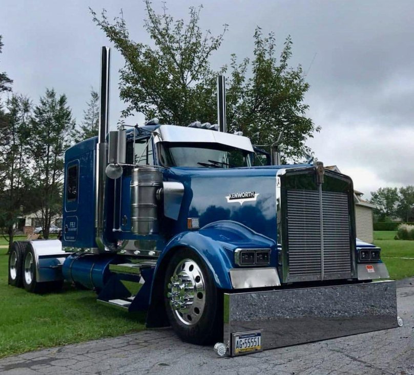 Грузовики Kenworth w900