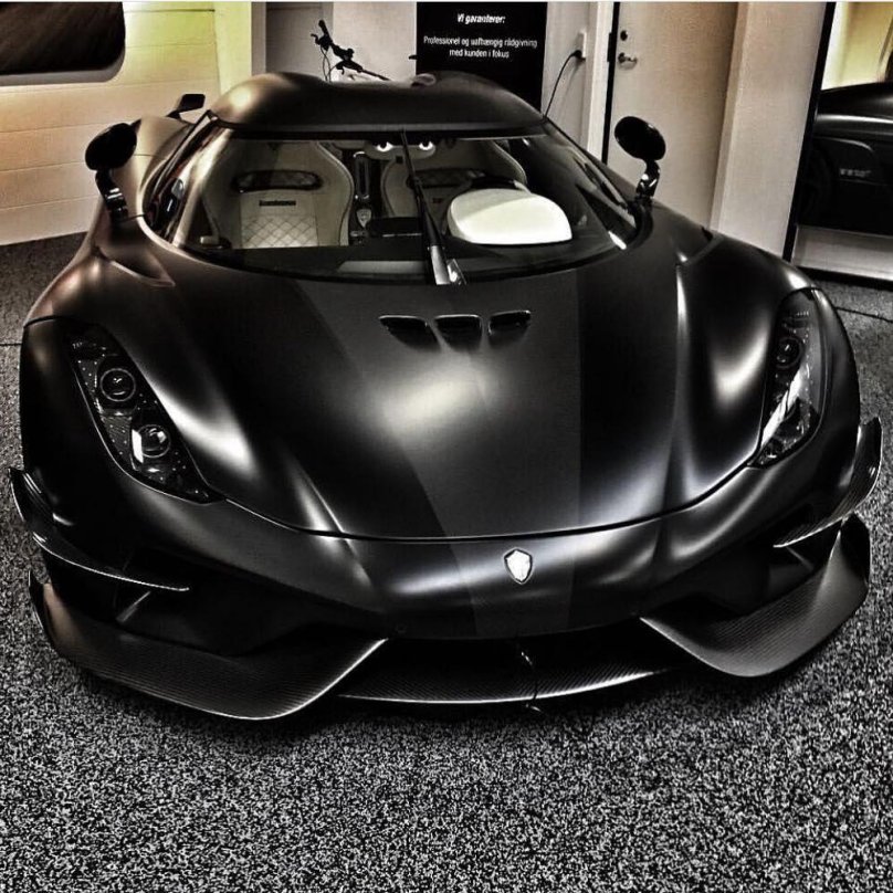 Koenigsegg Regera 2023