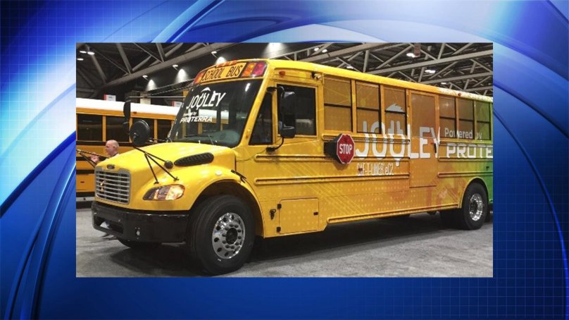 Томас .школьный автобус