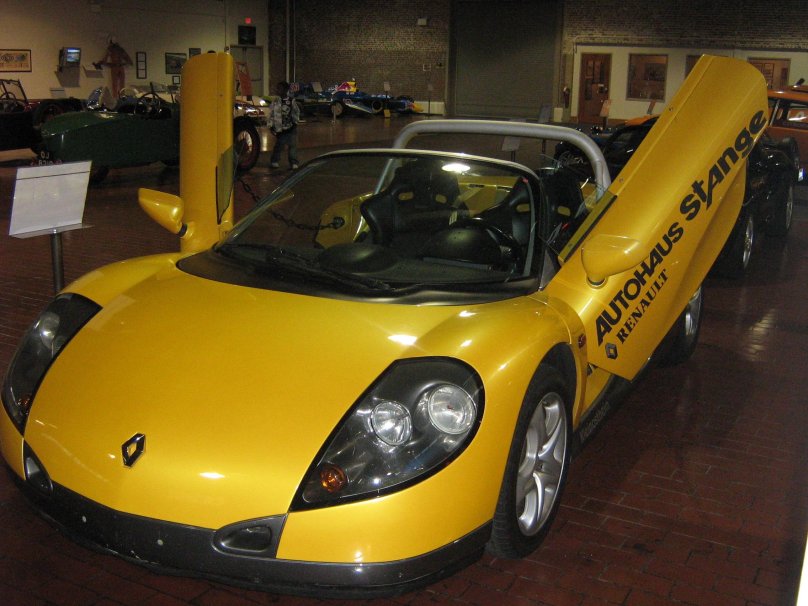 Рено Спайдер с крышей