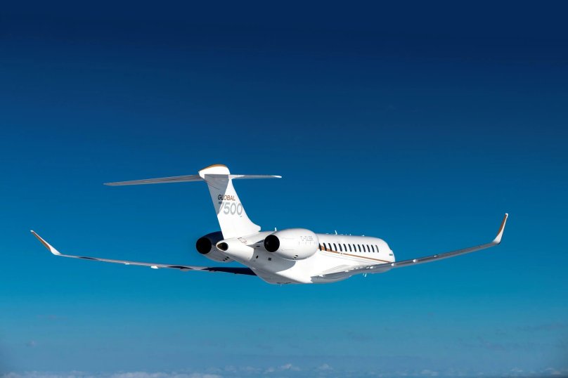 Самолет Bombardier Global 7500