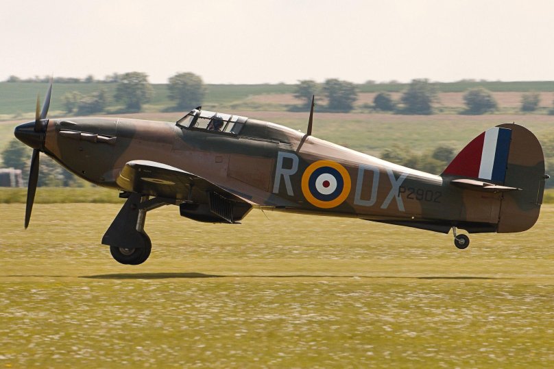 Самолет Hawker Hurricane