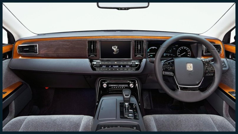 Toyota Century 2018 Interior