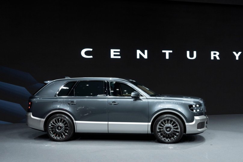 Toyota Century 2024