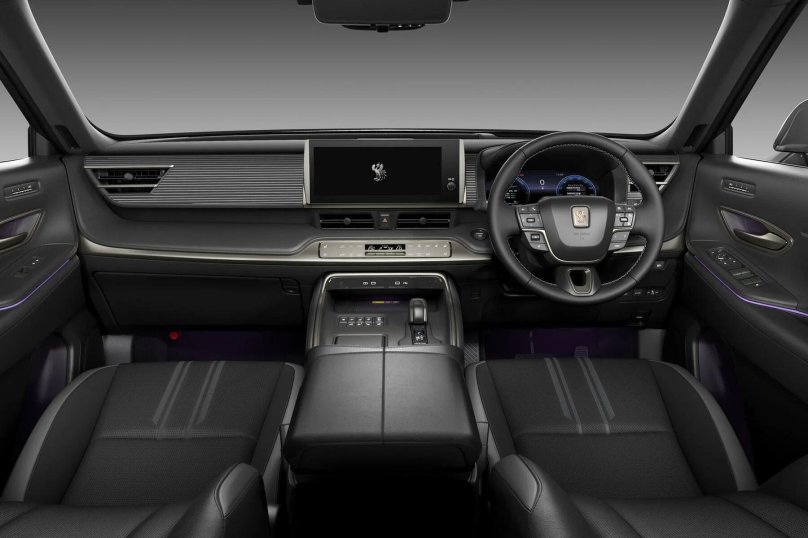 Century Тойота 2023