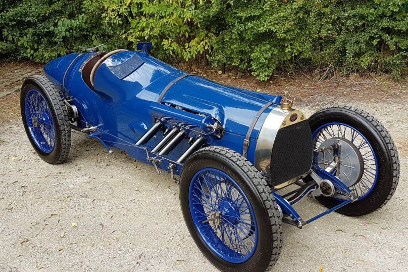 Delage v12 2022