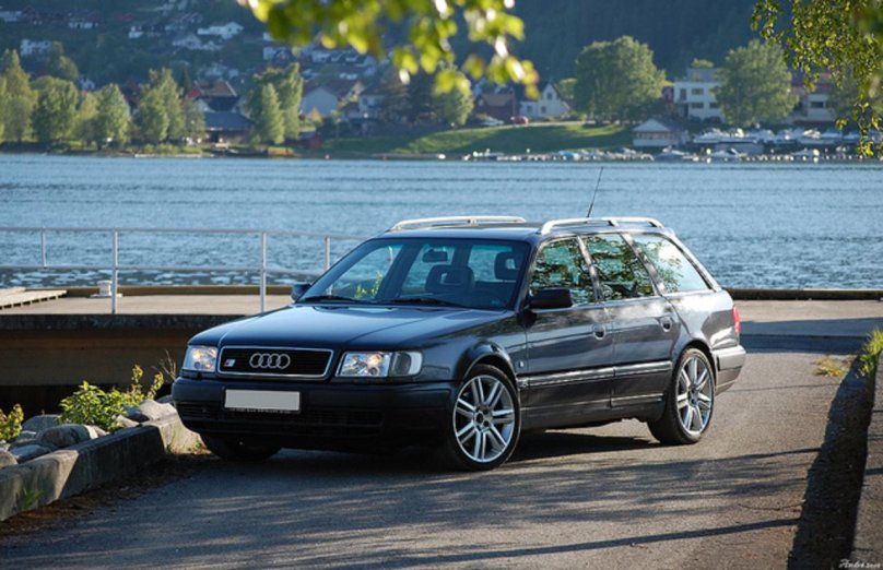 Ауди 100 с4 Авант