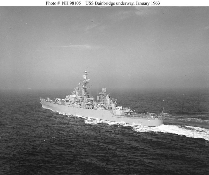 Эсминец "Бейнбридж"