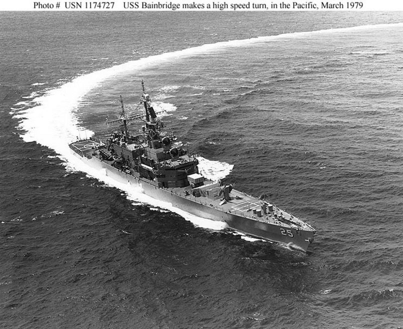 Бейнбридж крейсер