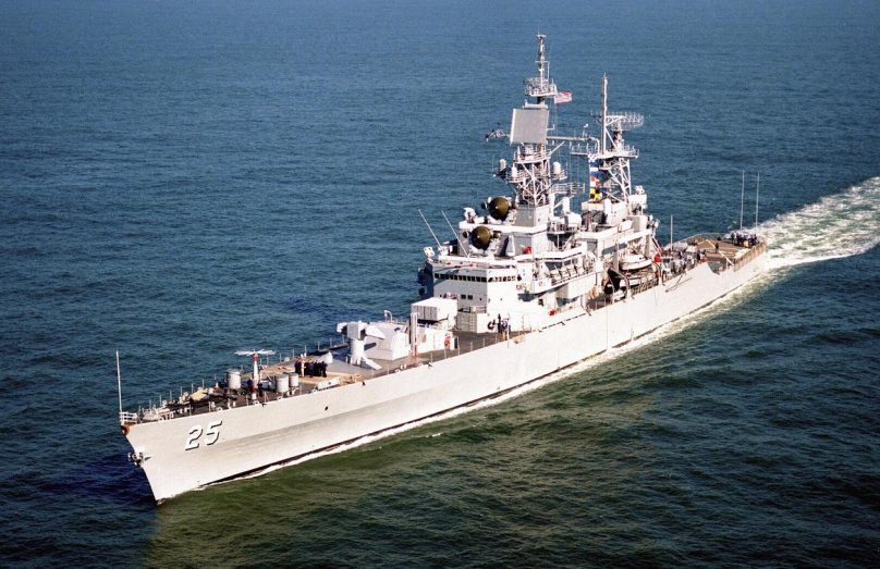 Атомный крейсер Бейнбридж