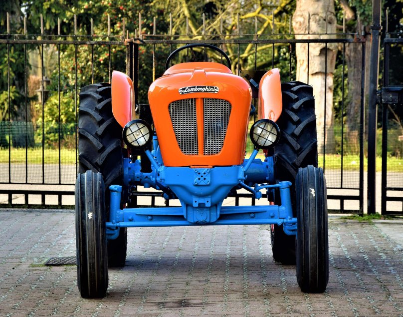 Трактор Ламборджини