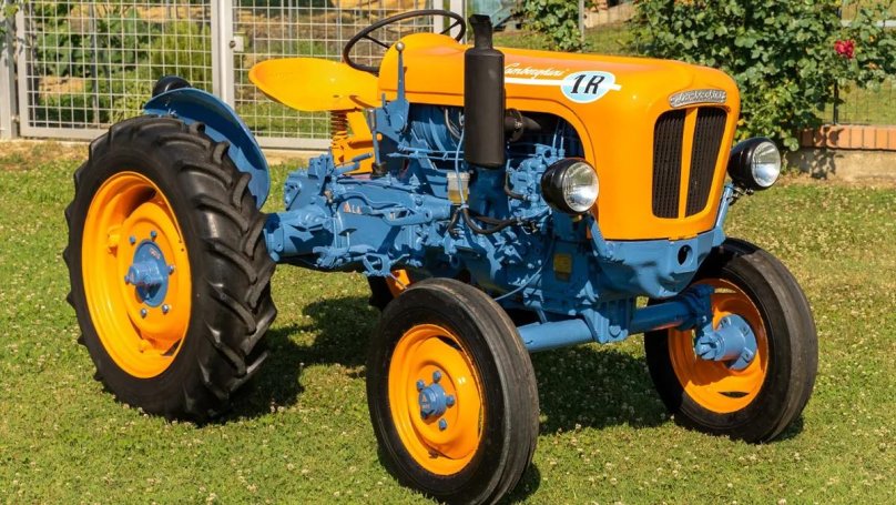 Трактор Lamborghini r1