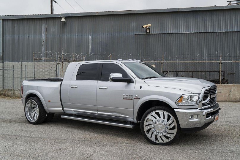 Dodge Ram Pickup 3500
