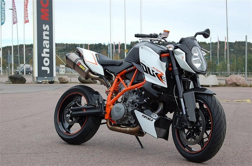 КТМ 990 super Duke