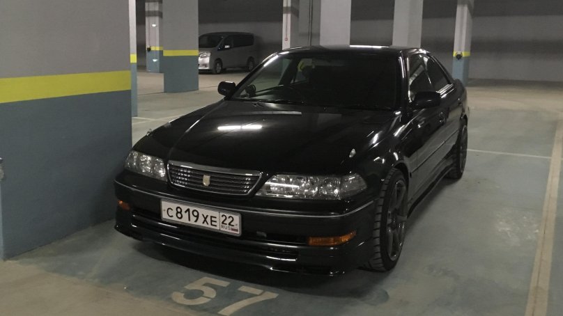 Тойота Марк 2 100 черный