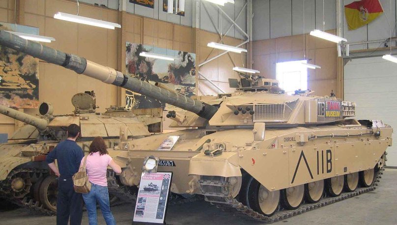 Fv4030/4 Challenger 1