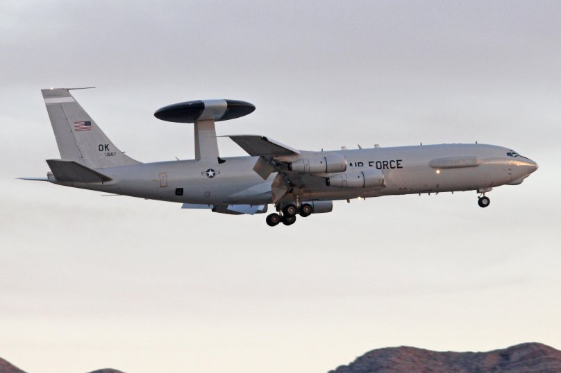 Boeing e-3b Sentry