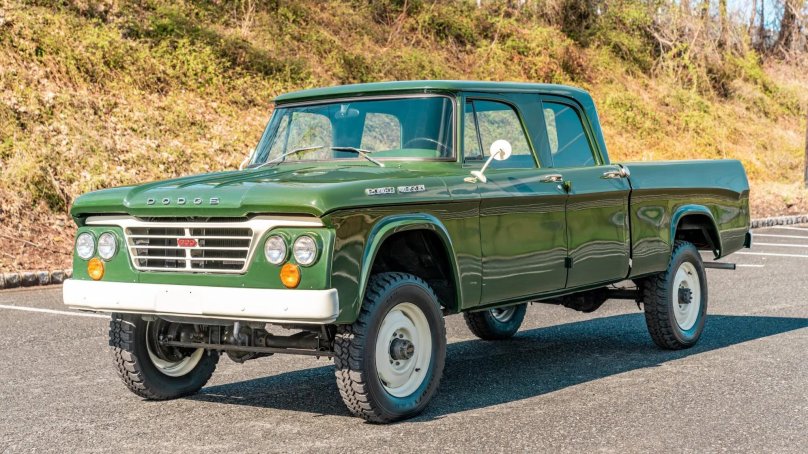 Dodge Power Wagon 1962