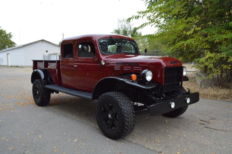 Dodge Power Wagon 2000