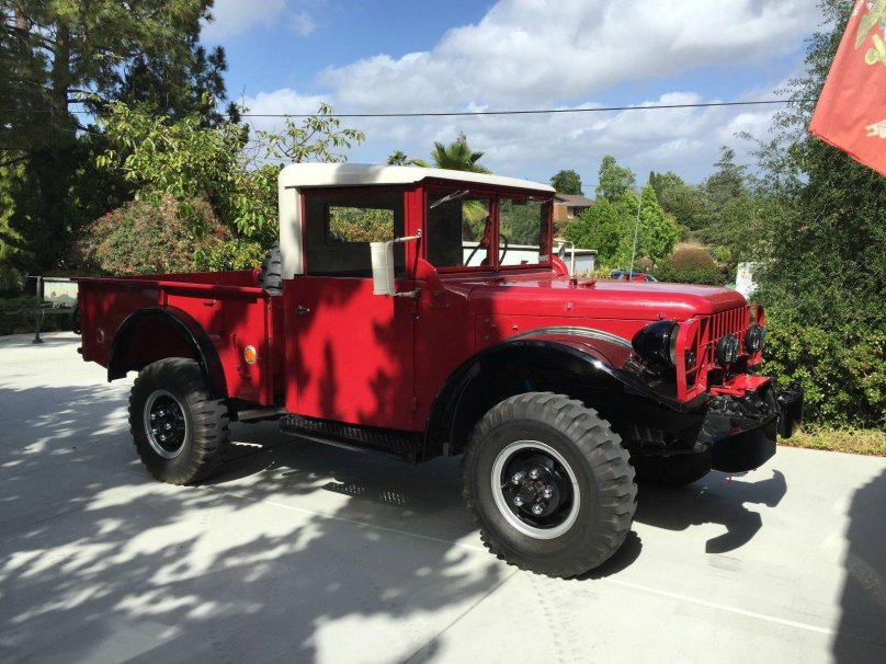 Dodge Power Wagon 1962
