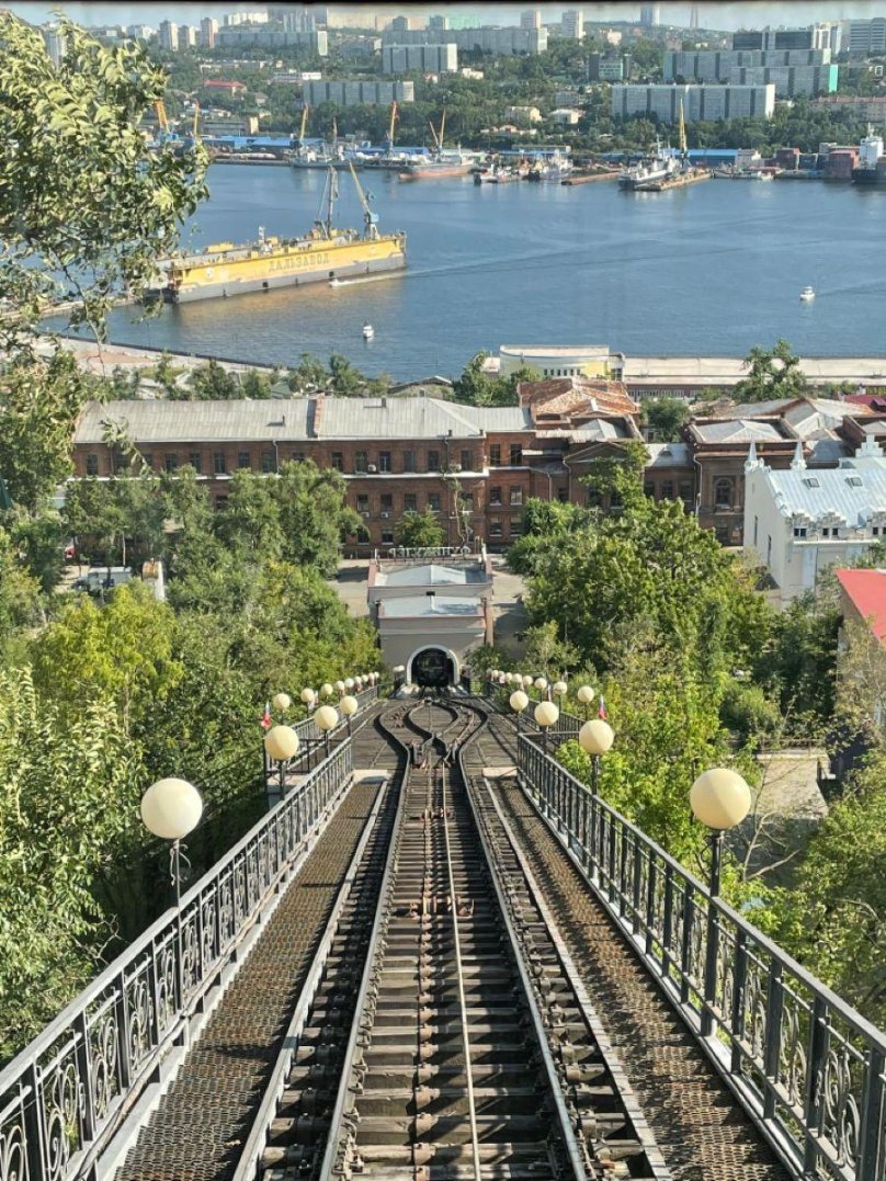 Теплоход ЖД