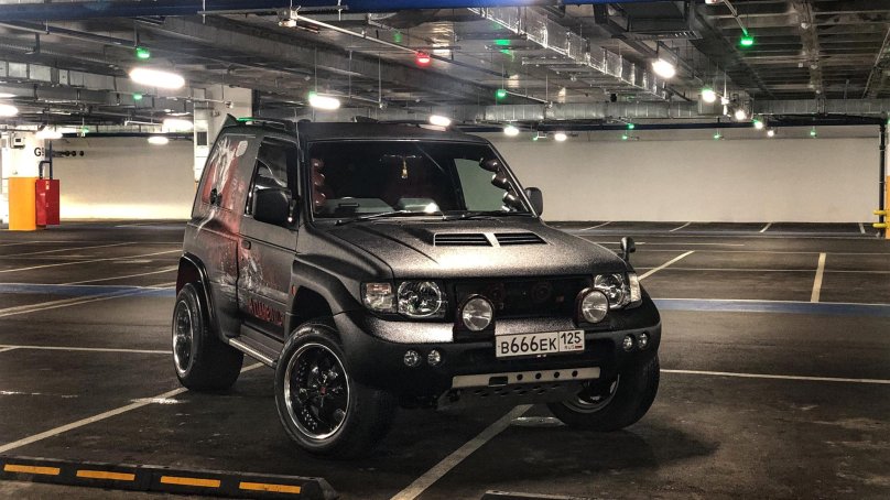 Митсубиси Паджеро Эволюшн