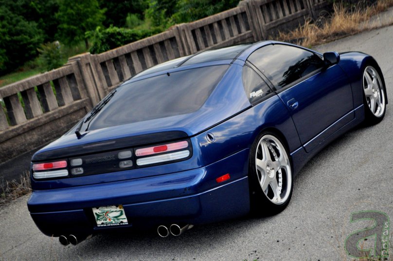 Nissan 300zx Blue