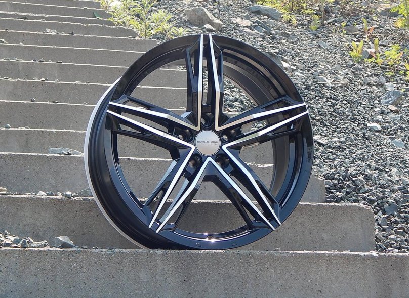 Диски Sakura Wheels 6915