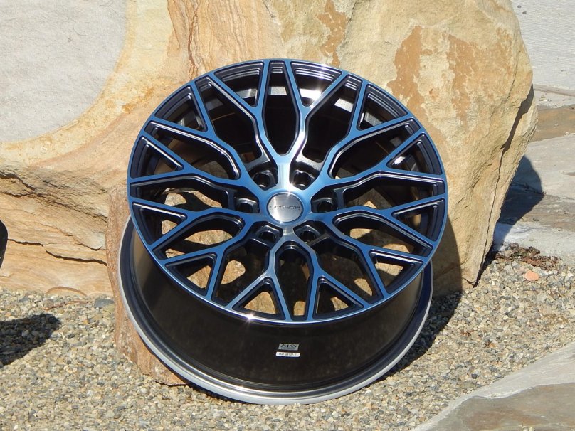Sakura Wheels r9105 ВАЗ
