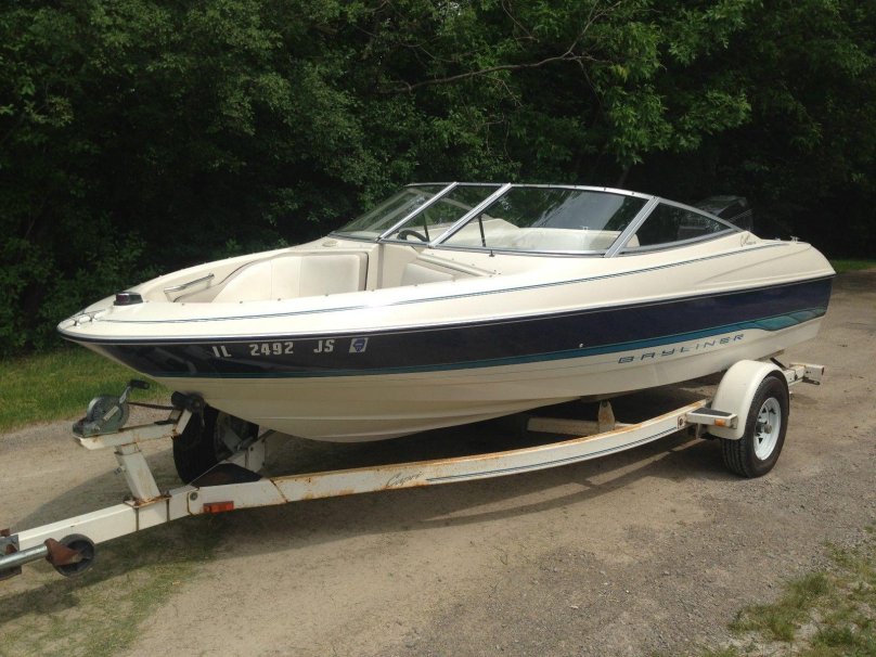 Bayliner Capri 1700