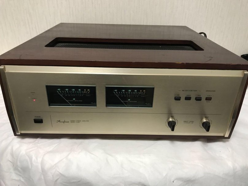 Accuphase p-400
