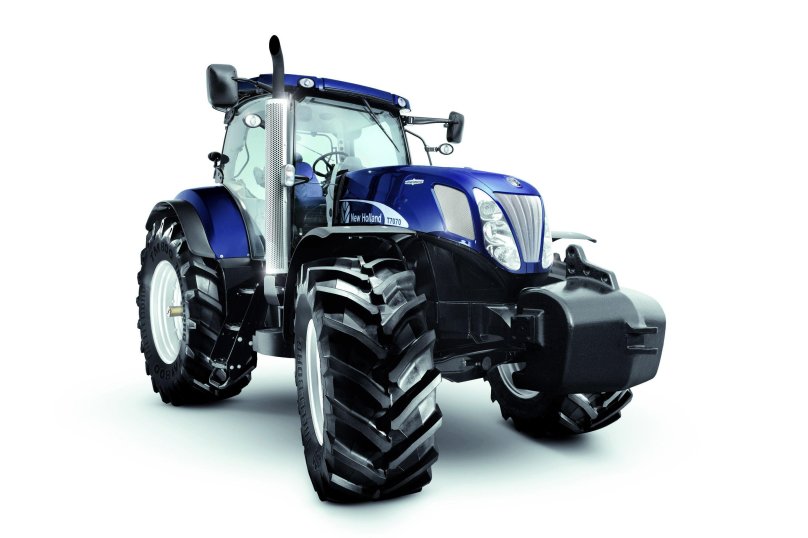 Трактор New Holland t7060